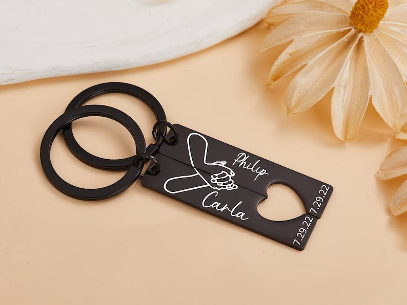 Personalized 2Pcs Heart Keychain