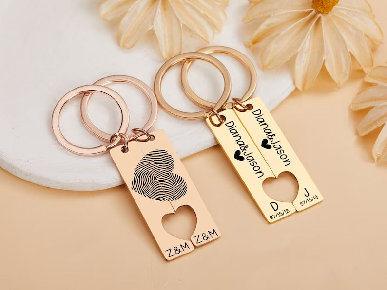 Personalized 2Pcs Heart Keychain