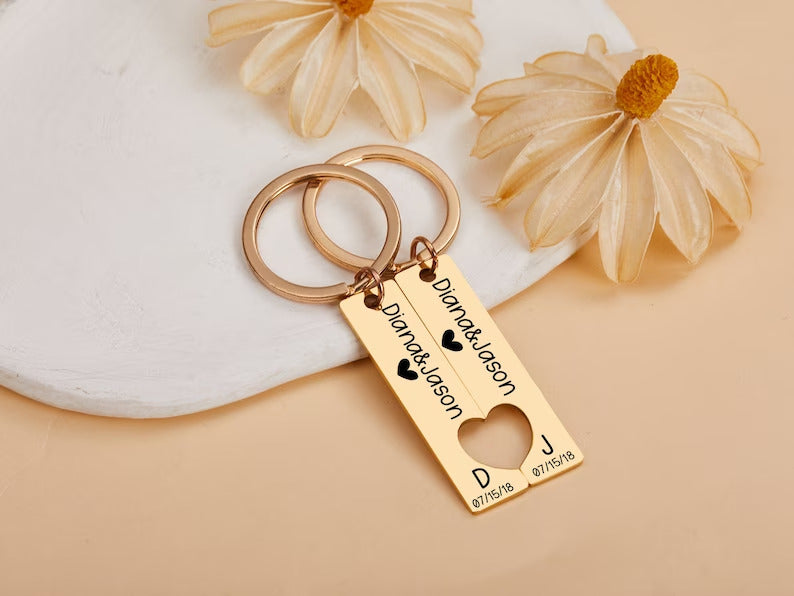 Personalized 2Pcs Heart Keychain