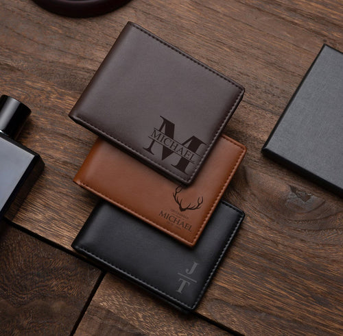 Custom Engraved Men's Leather Wallet – Personalized Groomsmen Gift, Minimalist Bifold with Name & Monogram