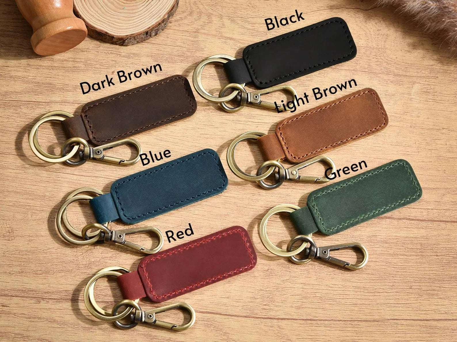 The Heritage Clip:Personalized Full-Grain Leather Lobster Clasp Keychain