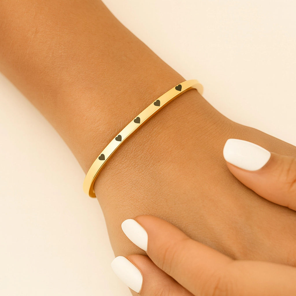 Stylish Personalized Steel Cuff Bracelet – Custom Engraving for Men & Women