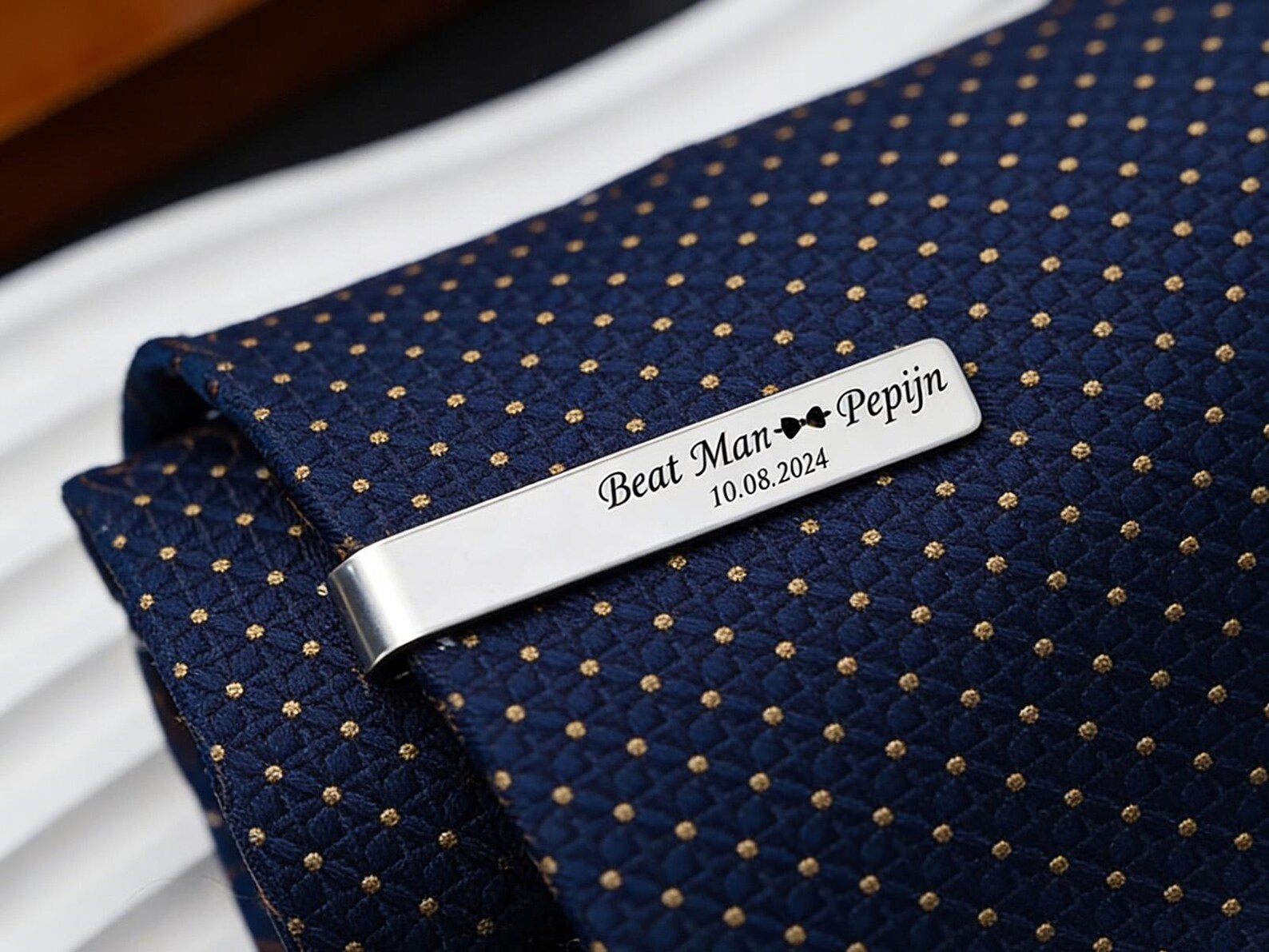 The Executive Signature: Personalized Premium Metal Tie Clip